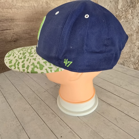 47' Brand Atlanta Hawks Blue Neon Green Snapback Adjustable Hat - Picture 2 of 8